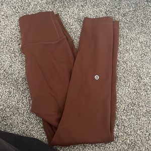 Lululemon Wunder Train Leggings 25” in Roasted Brown Size 4
